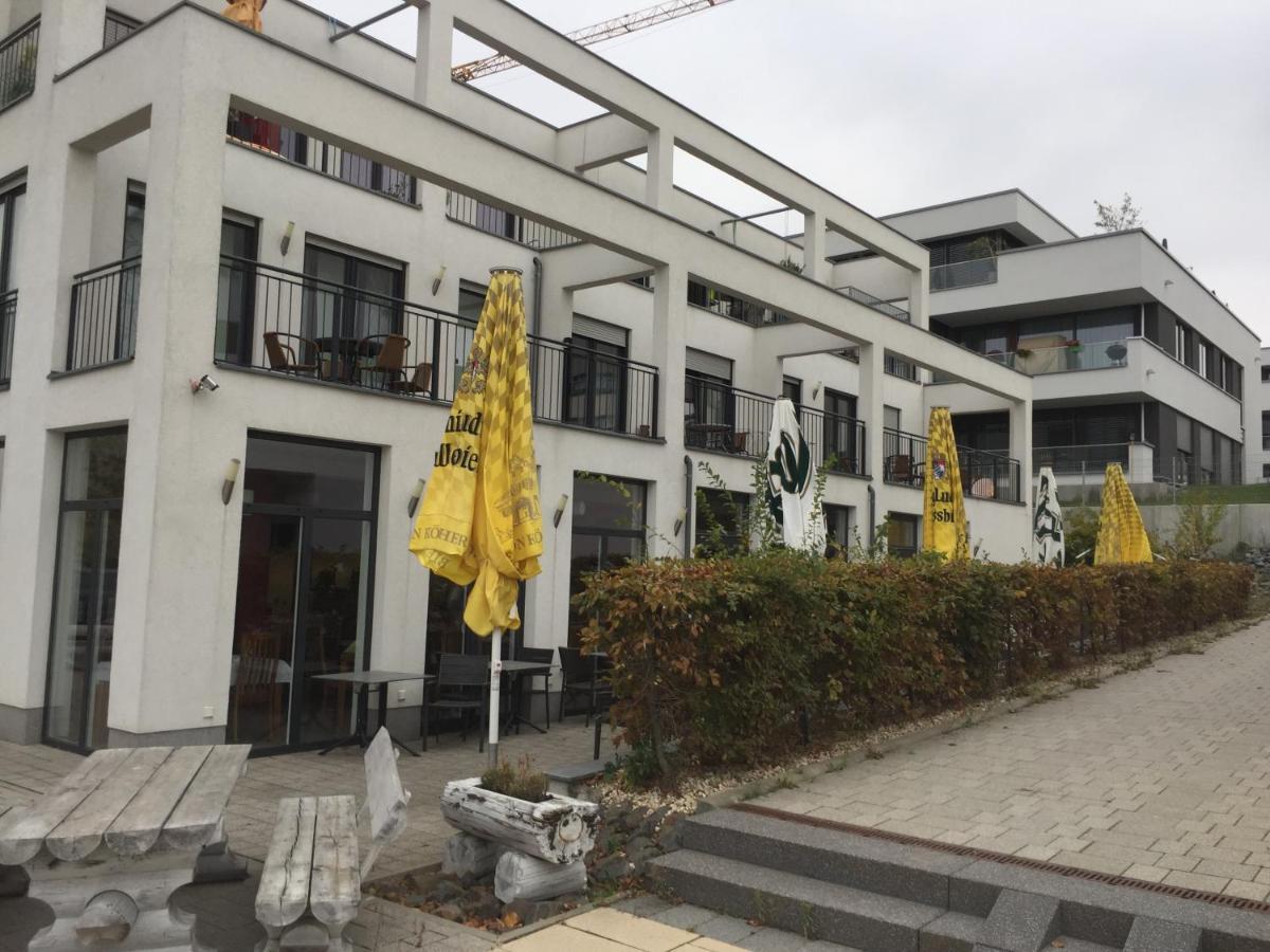 Appartements Am Hafen Zwenkau Exteriör bild