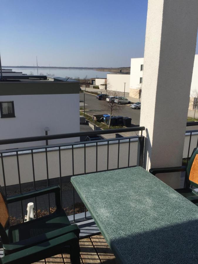Appartements Am Hafen Zwenkau Exteriör bild